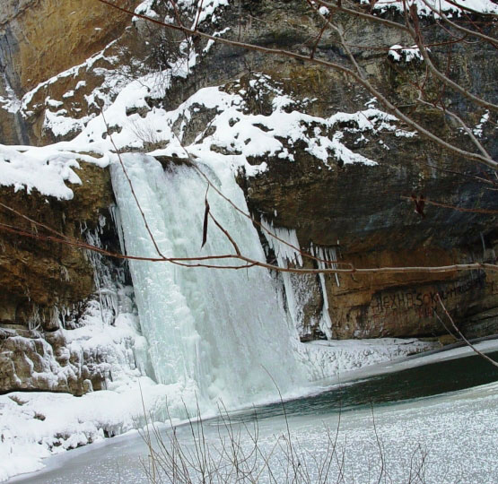 Mirusha waterfalls winter