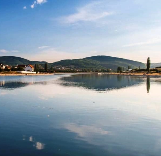 Mitrovica lake