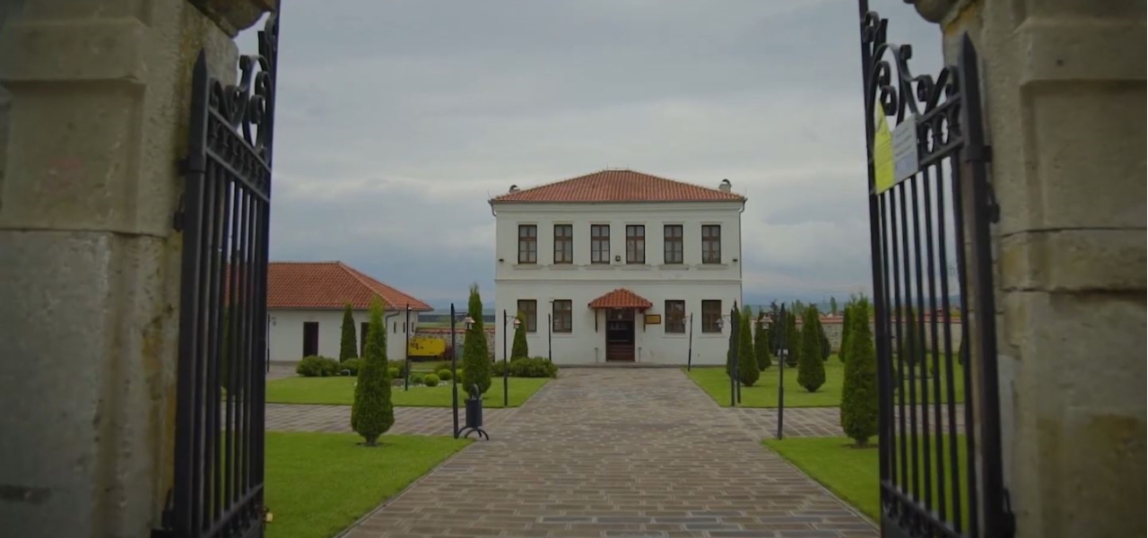 Tomb of Sultan Murad (tyrbja - türbe) Kosovo